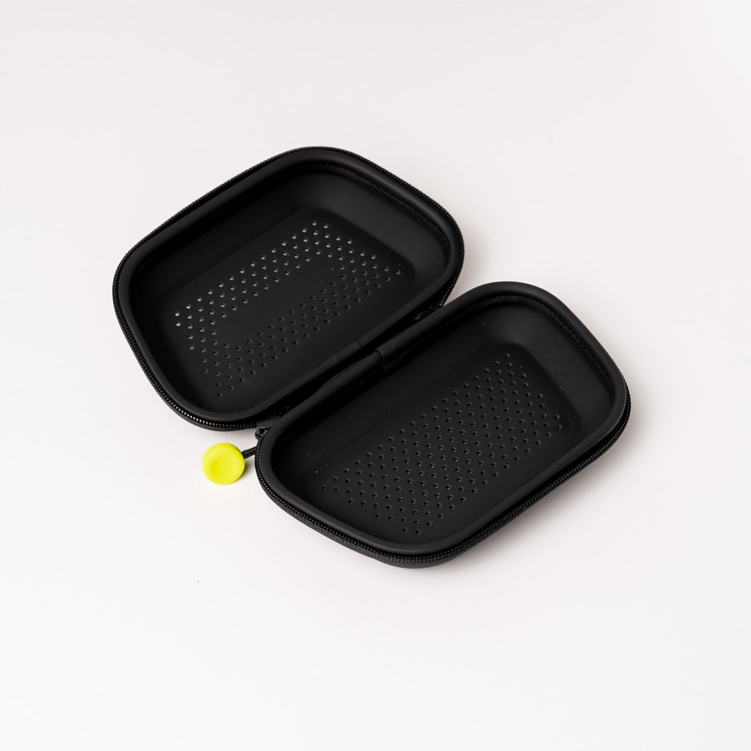 Hộp Đựng Kính FORM - Dành Cho Mọi Dòng Smart Swim 2